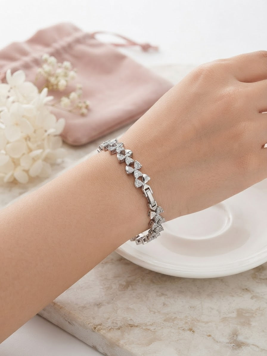 Silver Pavé Leaf Link Bracelet