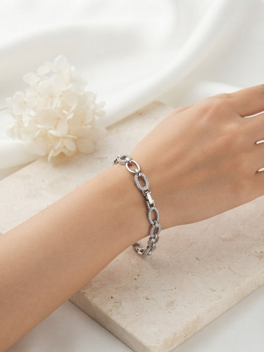 Sparkling Silver Oval Link Bracelet